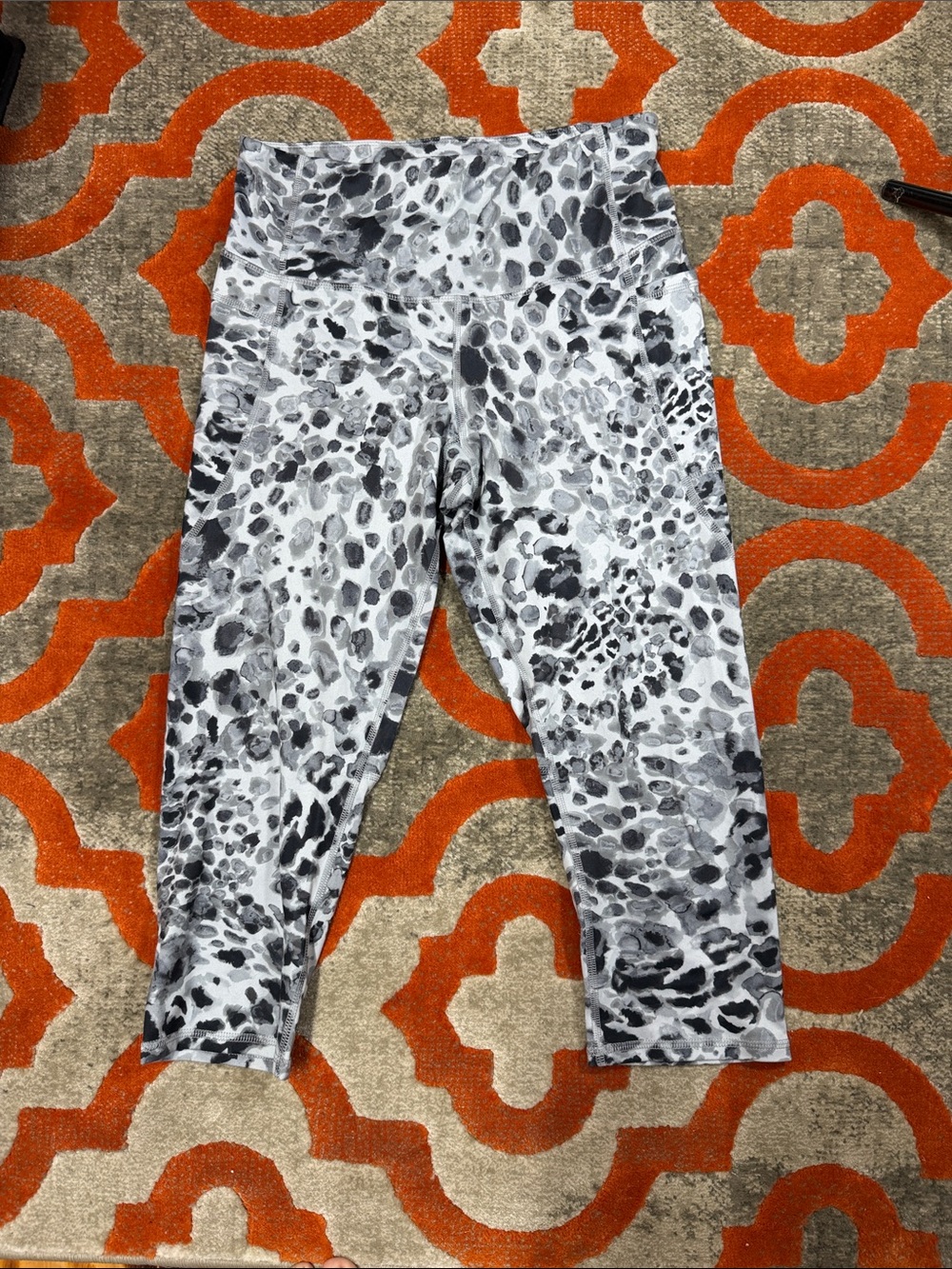 C9 by Champion Gray Black White Animal-Print High-Rise Leggings